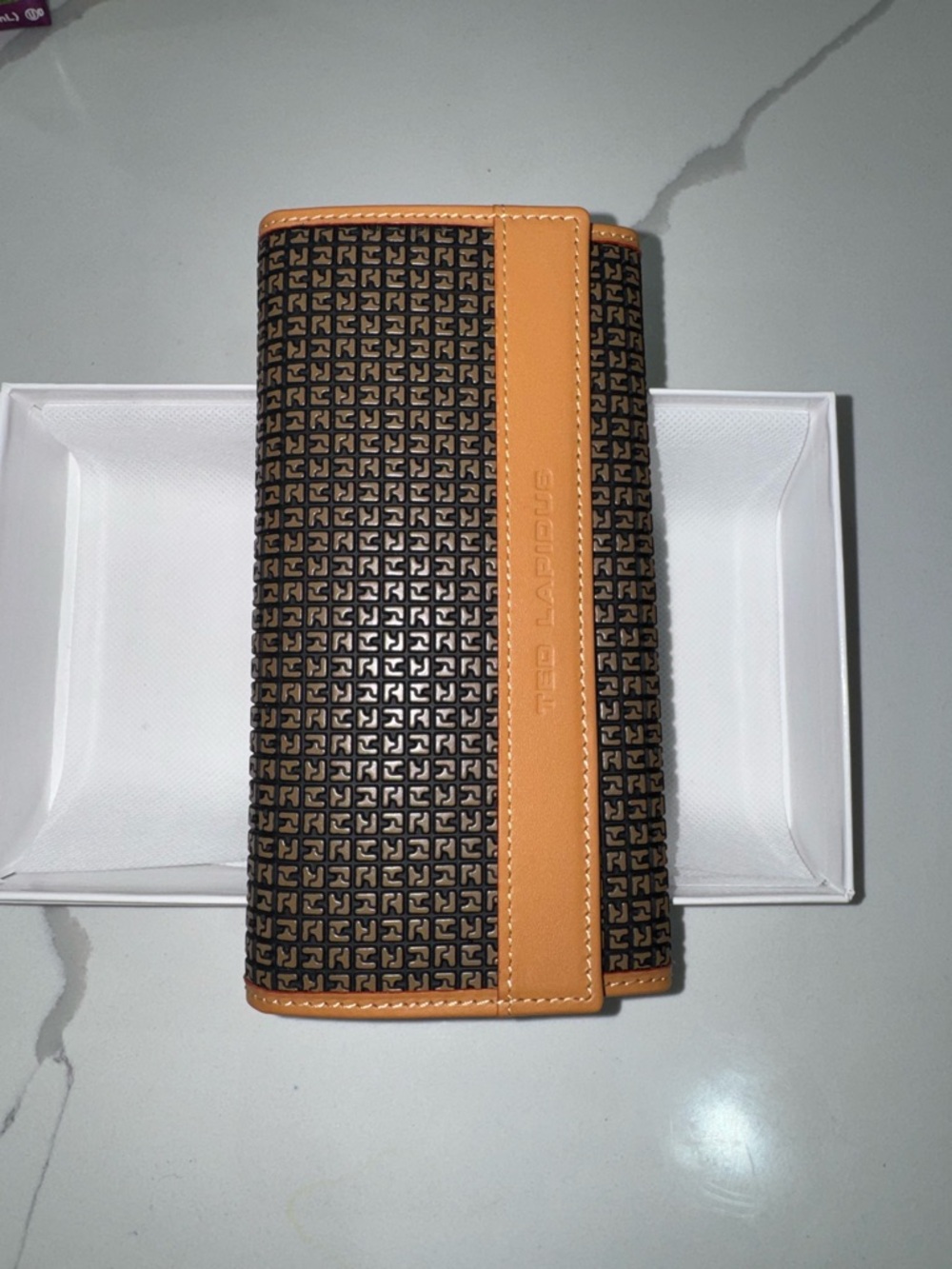 Ted Lapidus Women's Brown Patterned Clutch with Tan Trim - Picture 6 of 8